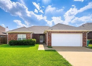 Building Photo - 4812 Indio Ln