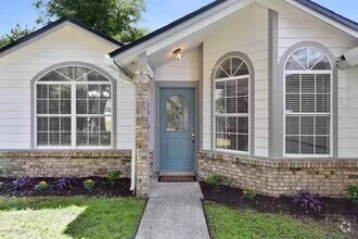 Building Photo - 8563 Wyndhurst Dr