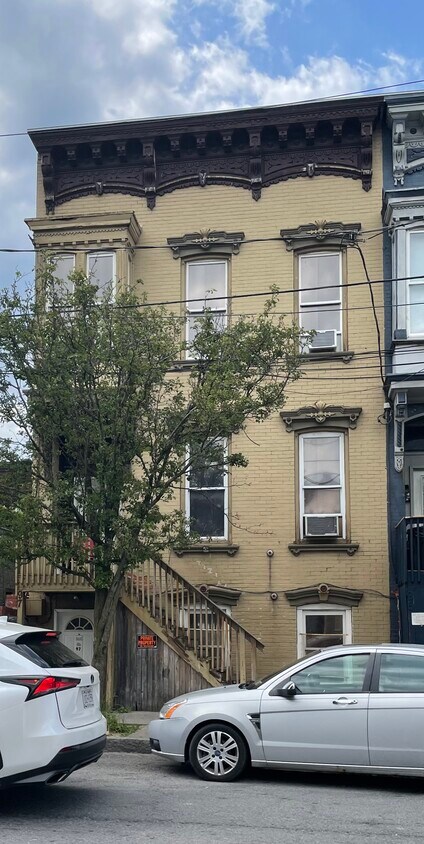 Primary Photo - 97 Lexington Ave