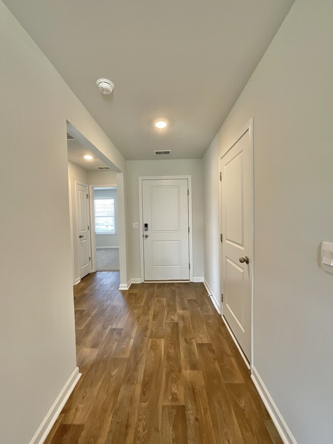 Foto del edificio - 3br 2ba w/ Community Pool
