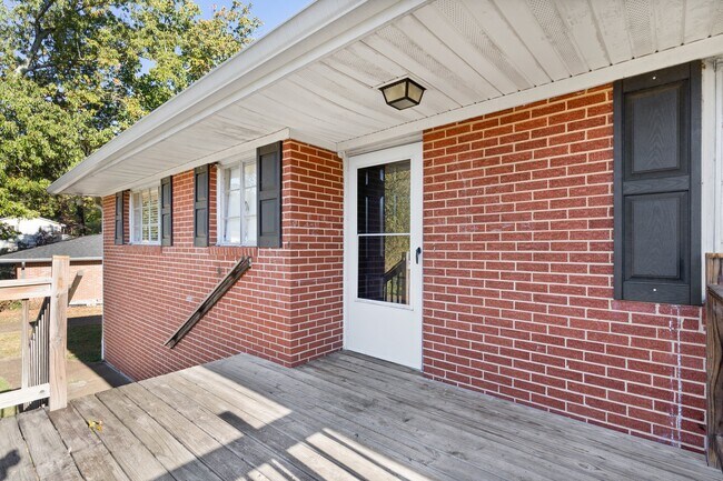 Foto del edificio - 603 Bitsy Ln