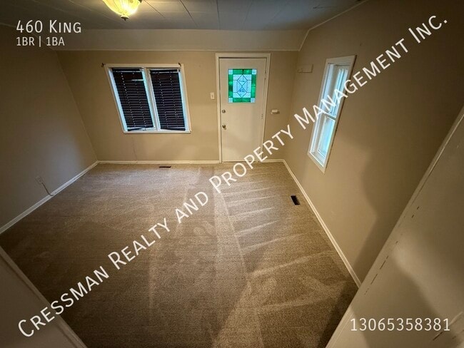 Building Photo - 1 Bed 1 Bath Full House with nice yard and shed