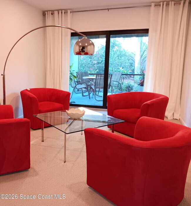 Foto del edificio - 100 Coral Way E