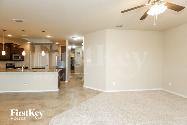 Foto del edificio - 517 Gannet Trl