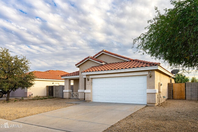 Building Photo - 11825 W Edgemont Ave