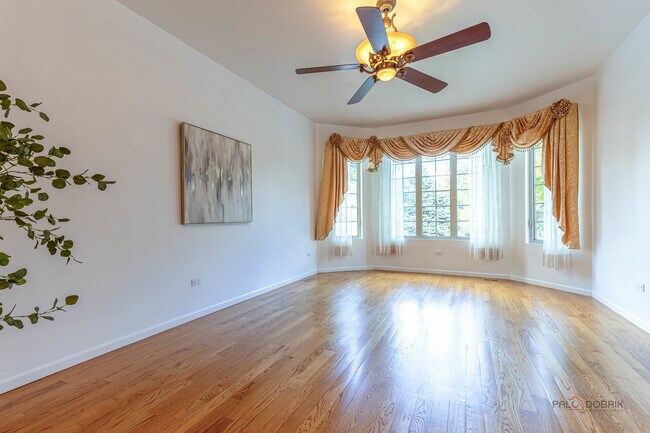 Building Photo - 20772 N William Ave