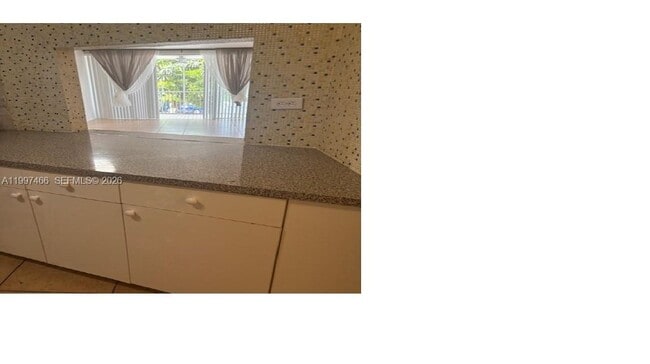 Building Photo - 1680 NE 191st St