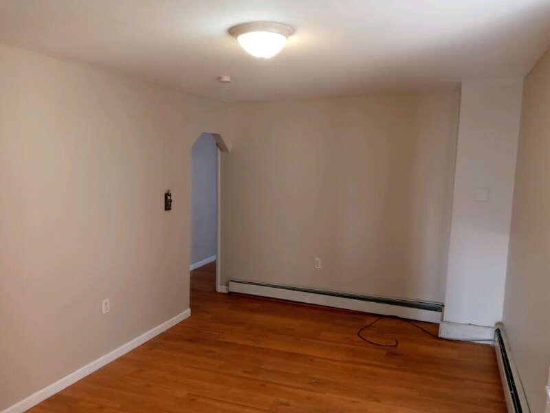 18 E Diamond Ave Unit 1E, Hazleton, PA 18201 Room for Rent in