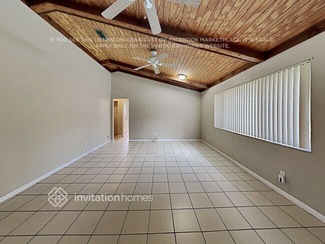 Foto del edificio - 9210 SW 49th St
