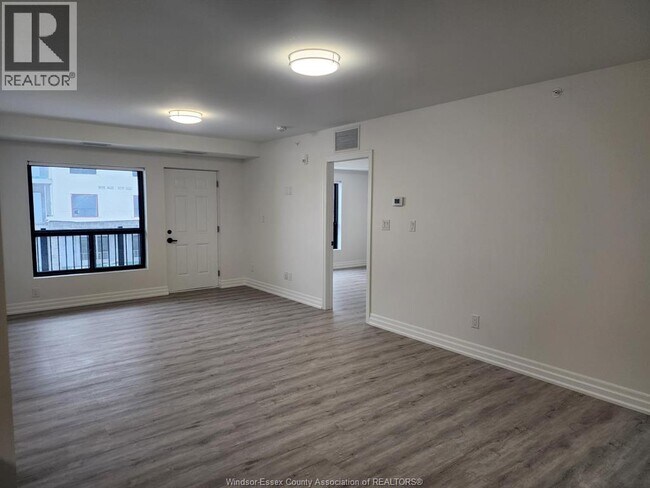 Building Photo - 3320 Stella Crescent