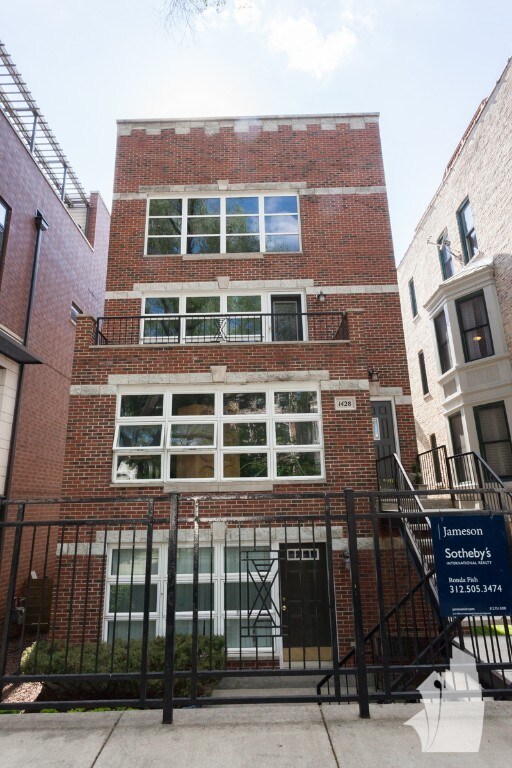 Building Photo - N Mohawk