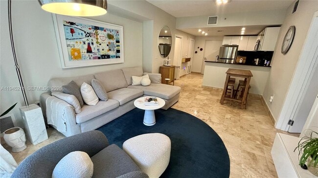 Building Photo - 3339 Virginia St