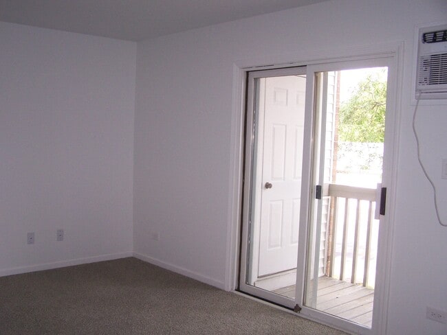 Building Photo - 4301 W Shamrock Ln