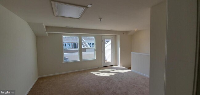 Building Photo - 41 Audley St