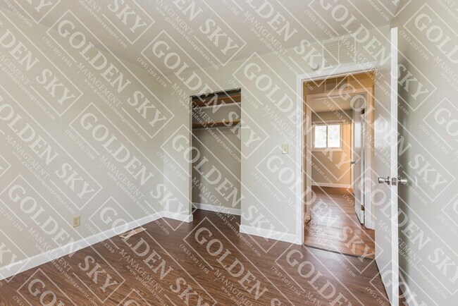 Foto del edificio - 8501 W Pleasant Rd