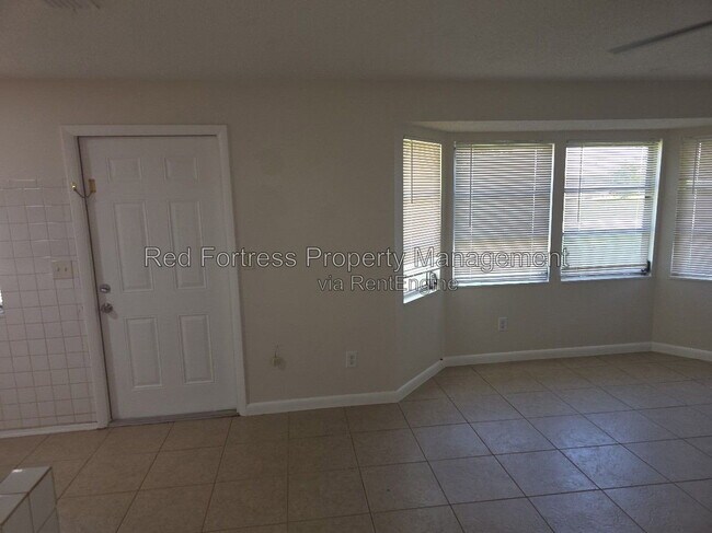 Building Photo - 4418 Ruthann Ct