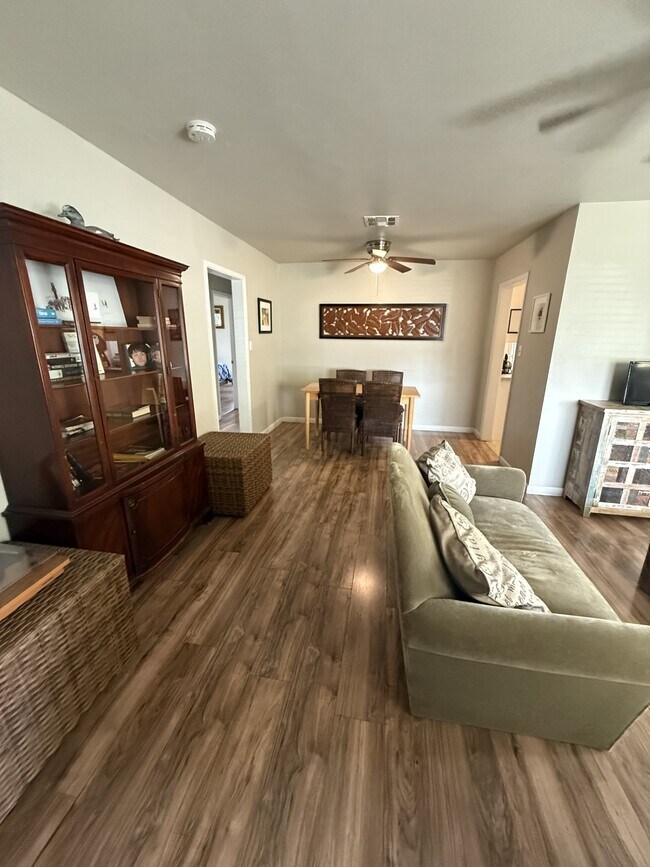 Foto del edificio - 2414 16th St