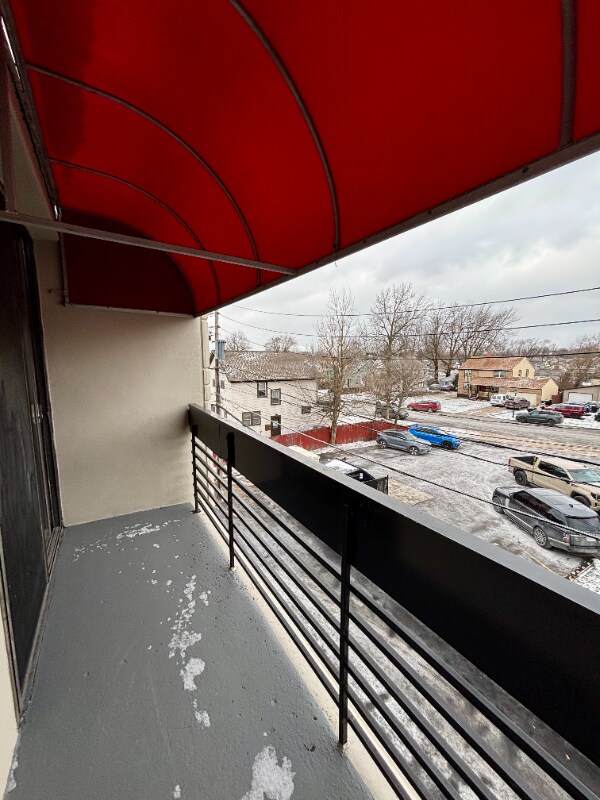 Foto del edificio - 2668 Elmwood Ave