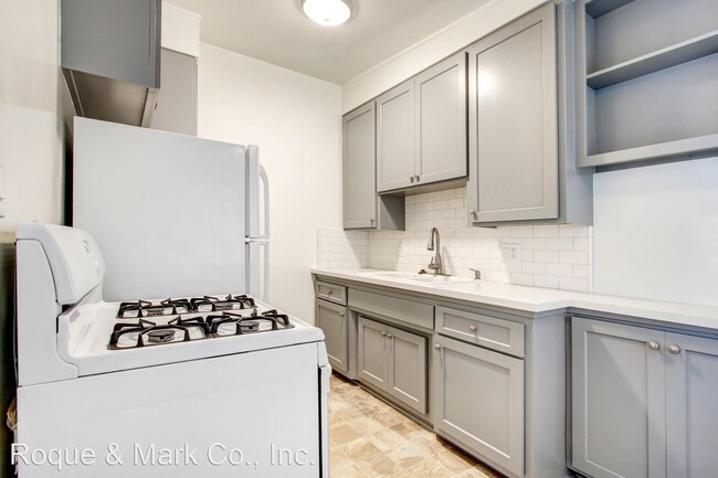 Building Photo - 2 br, 1 bath Apartment - 419 Raymond Avenu...