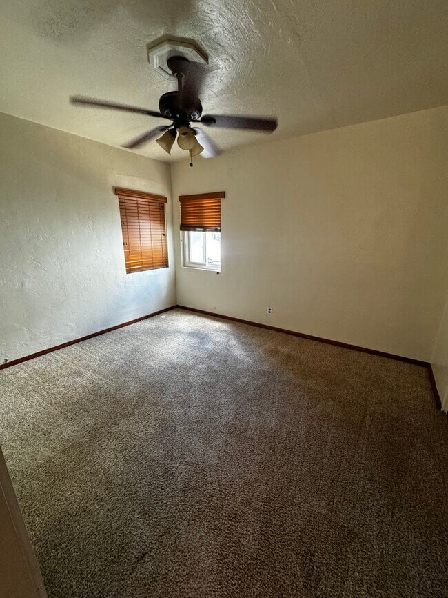 Foto del edificio - NE Two bedroom home