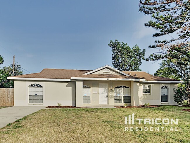 Foto del edificio - 3310 51st St N