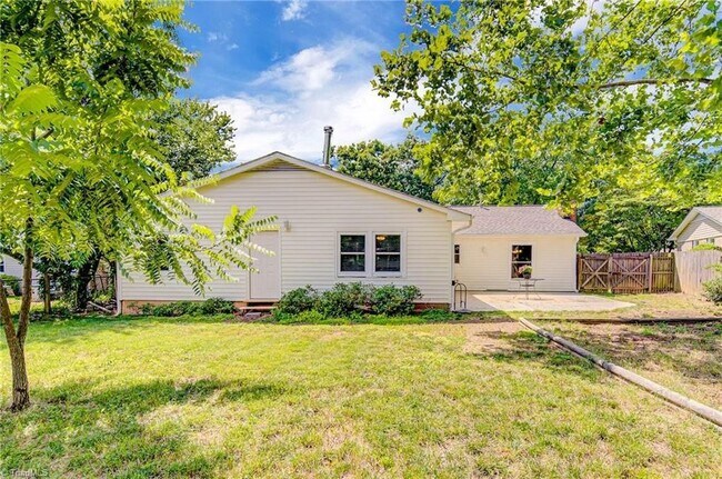Building Photo - 5412 Amberhill Dr