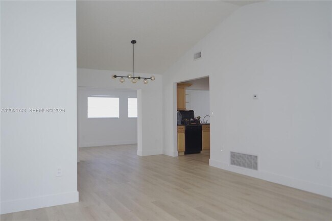 Foto del edificio - 4290 NW 120th Way