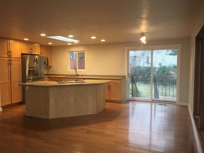 Foto del edificio - 2541 E Dolphin Way