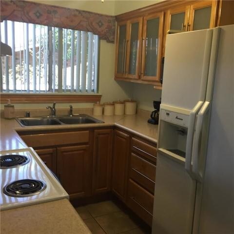 Building Photo - 7916 Parral Dr