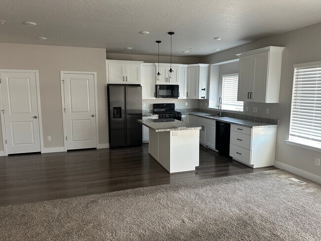 Building Photo - 4199 W Gunlock Park Ct