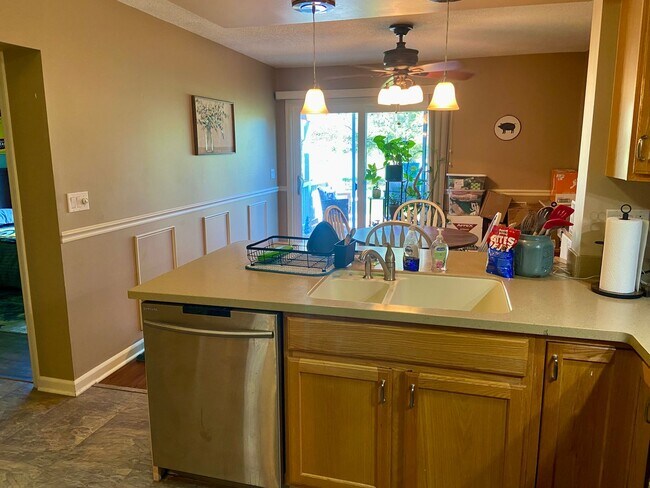 Foto del edificio - 123 Tory Cir