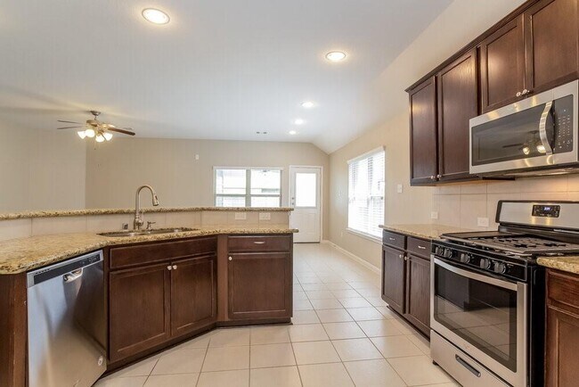 Building Photo - 13223 Chanel Dr