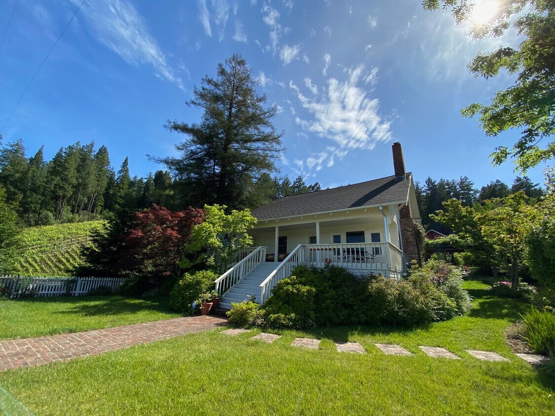 Primary Photo - 3491 W Dry Creek Rd