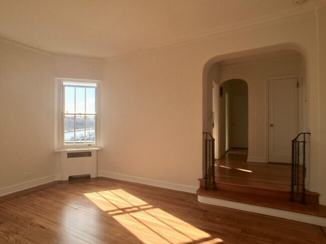 Foto del edificio - 135 West 225th Street