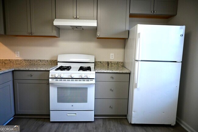 Foto del edificio - 1851 Grant Ct