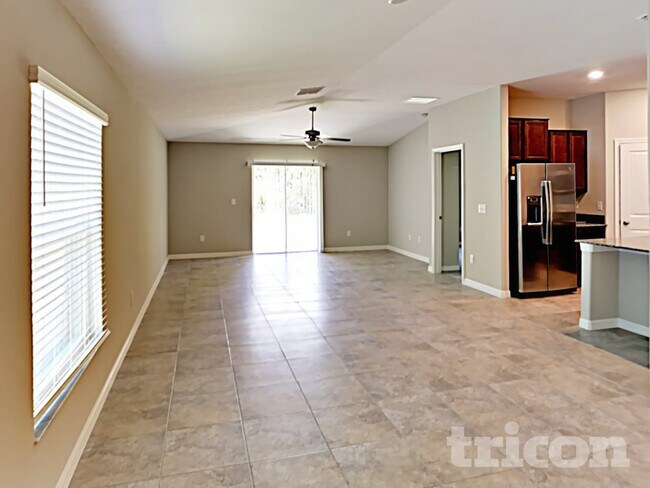 Building Photo - 1614 Broad Winged Hawk Dr