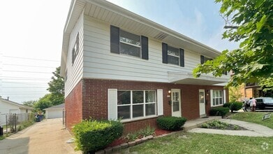 Building Photo - 6451 N 73rd St