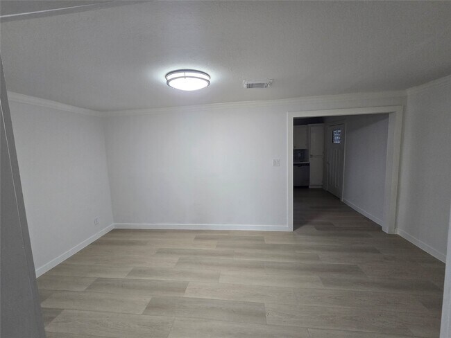 Foto del edificio - 9254 Haddick St