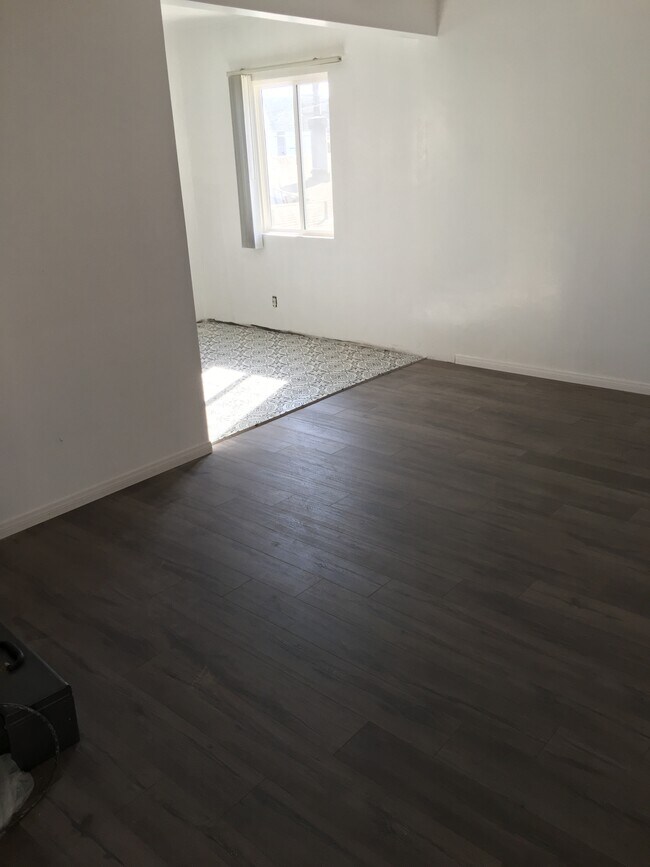 Foto del edificio - 207 Sheldon St