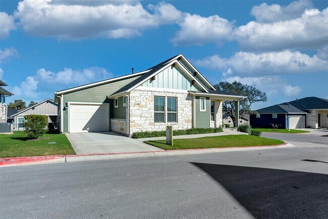 Building Photo - 131 Ace Ln