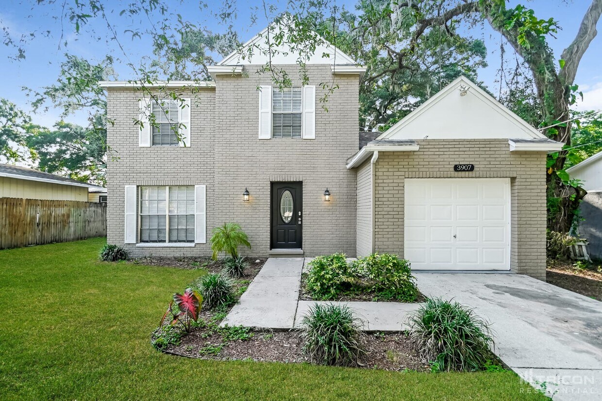 3907 West Lake Drive Seffner FL House Rental in Seffner, FL