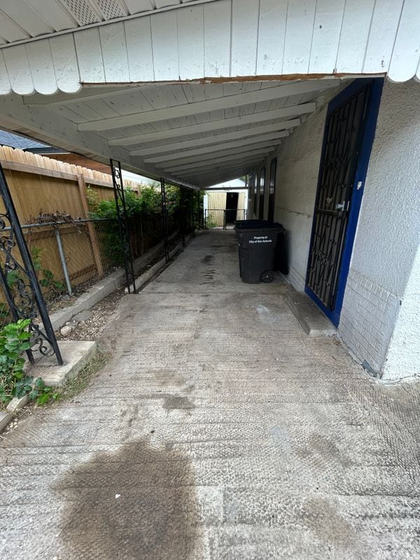 Foto del edificio - 239 Hawthorne St