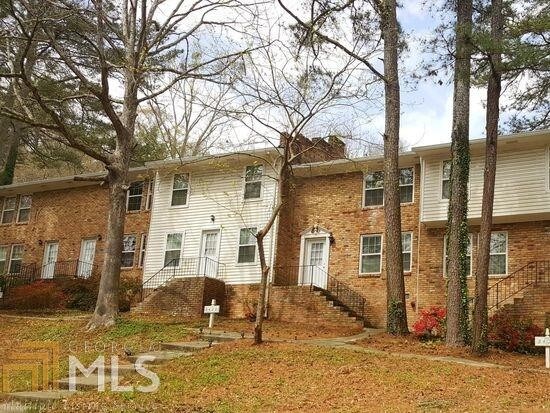 Primary Photo - 2429 Peachwood Cir NE