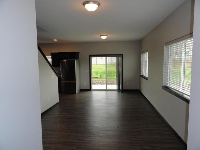 Foto del edificio - 1515 Ohana Ave