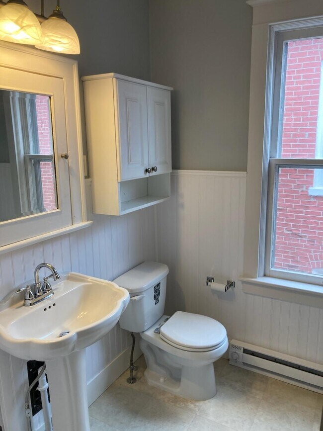 Foto del edificio - 104 Ruby St