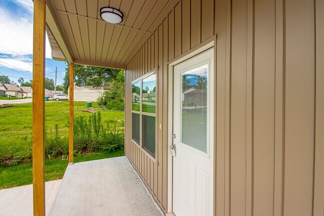 Foto del edificio - 2311 Nichols Rd