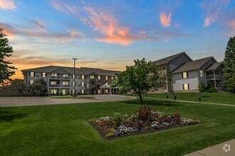 Building Photo - Rosewood Villas - Senior