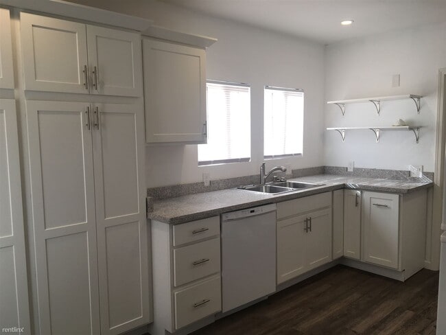Building Photo - 2 br, 1 bath House - 3511 Harper Street