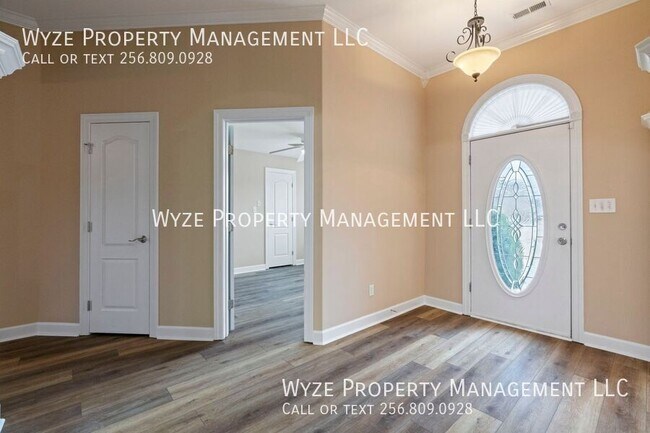 Foto del edificio - 104 Hardiman Pl Ln