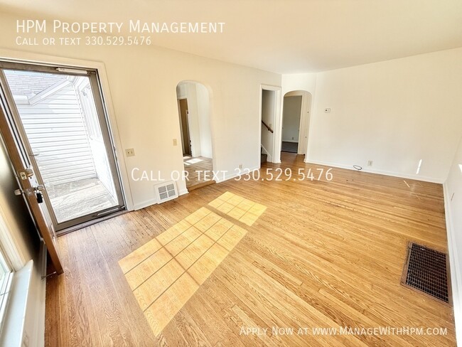 Foto del edificio - 824 Bellflower Ave NW